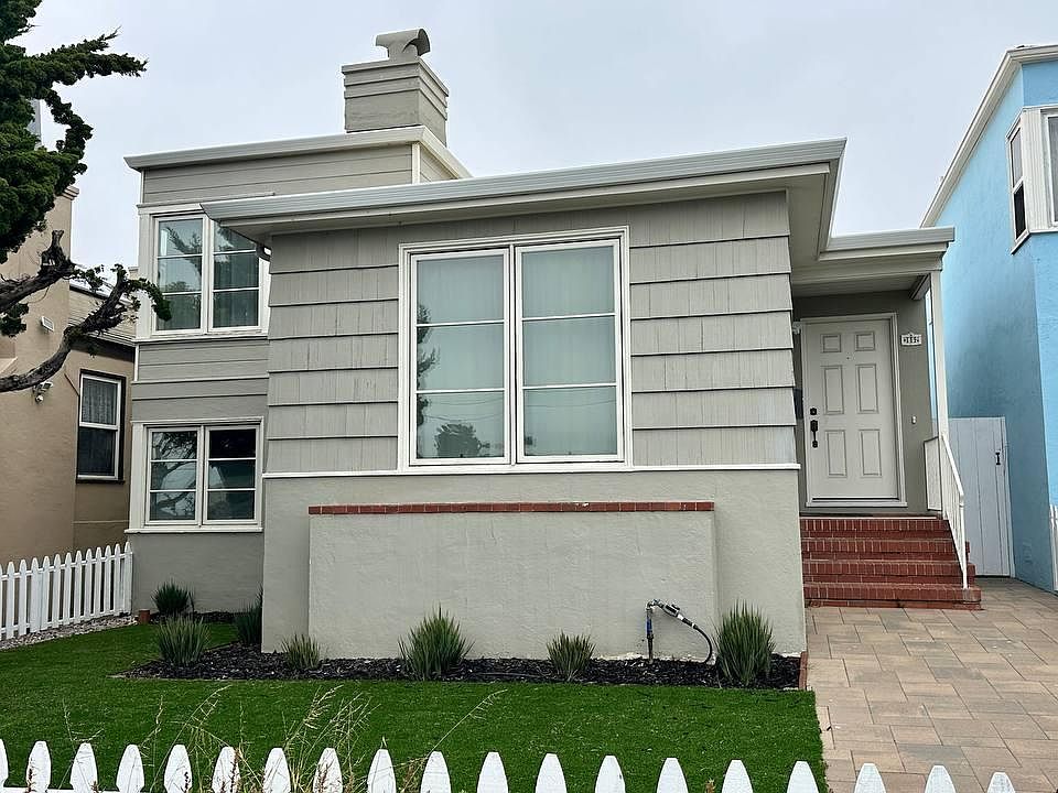 1st image of 3862 19th Ave