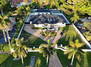 365 NE 123rd Ave, Miami, FL 33182