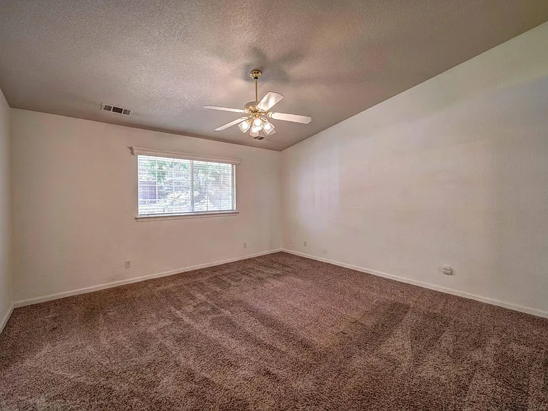 4934 Tralee Ln — Photo 38