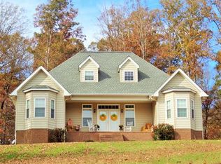 900 Spring Ck Rd, Waverly, TN 37185