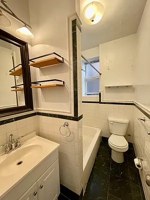 Rented by Bond New York | media 10