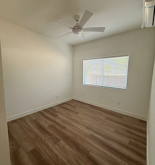 6626 Woodlake Ave — Photo 6