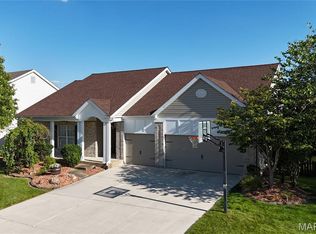 6 Wolverton Ct, Saint Charles, MO 63301