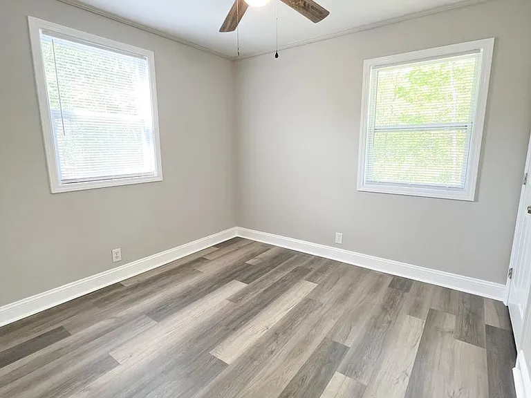 110 Wilson Ct — Photo 29