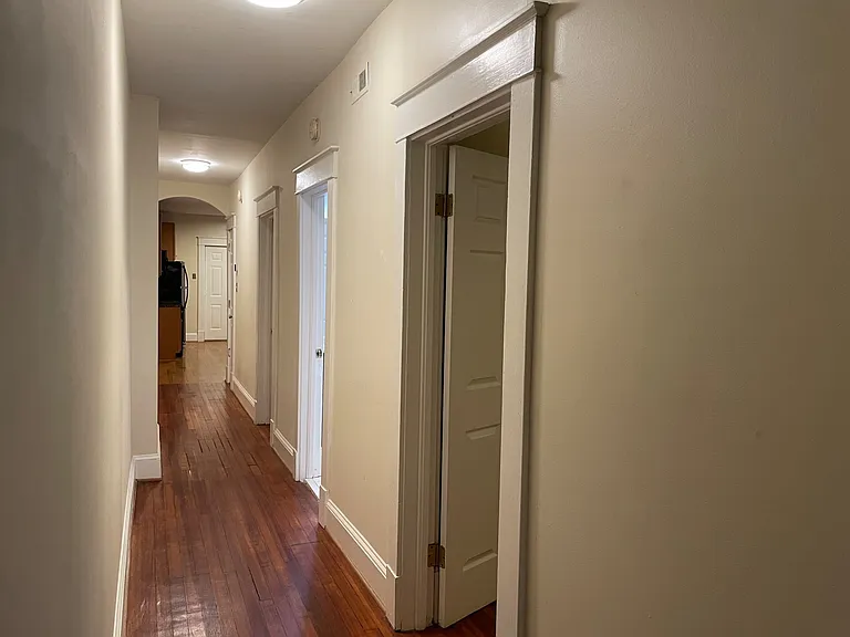 2906 E Broad St #2 — Photo 12