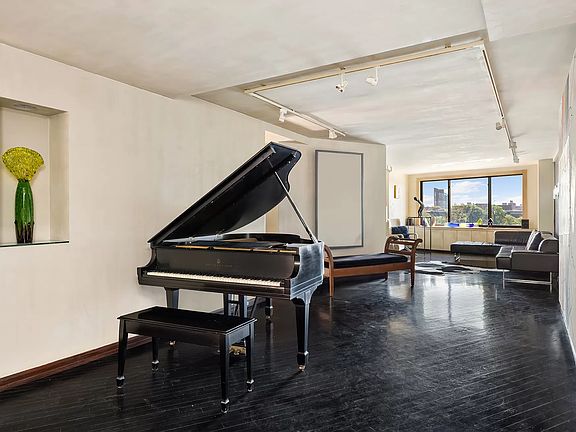 3rd image of 45 E End Ave APT 2A