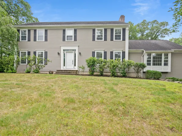70 Shane Drive, Southbury, CT 06488