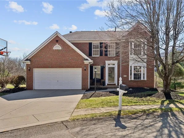 640 White Pine Dr, Mars, PA 16046