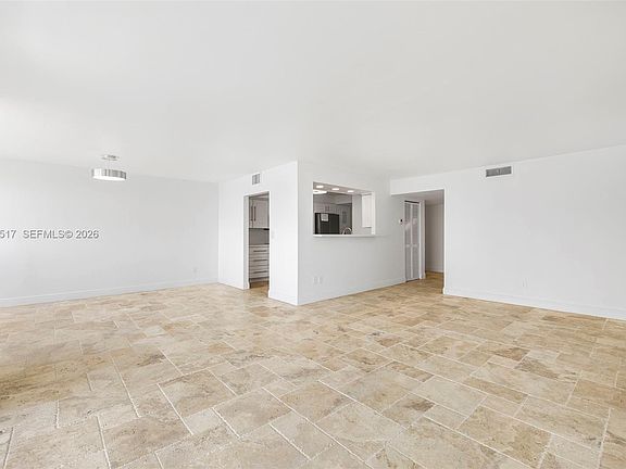 5th image of 1420 Brickell Bay Dr APT 1401A