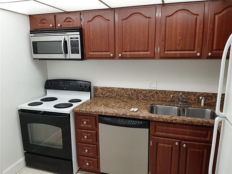 1st image of 3650 Inverrary Drive #3Q