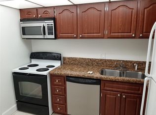 3650 Inverrary Drive #3Q, Lauderhill, FL 33319