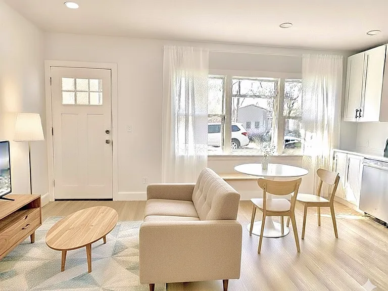 854 Orange Ave — Photo 13