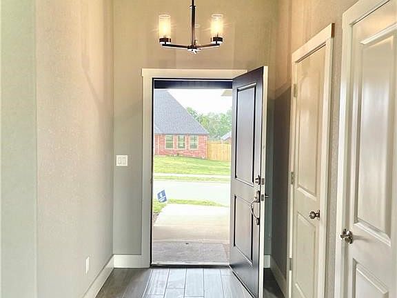 2nd image of 316 Marsanne St