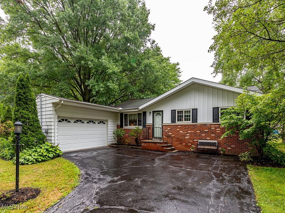 1st image of 1410 Driftwood Ln