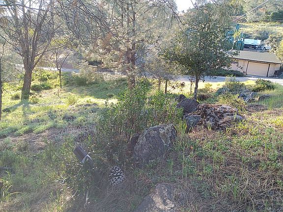 NE Corner post, 4910 Hawaina