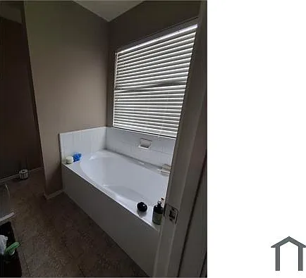 1107 Pennygent Ln — Photo 9