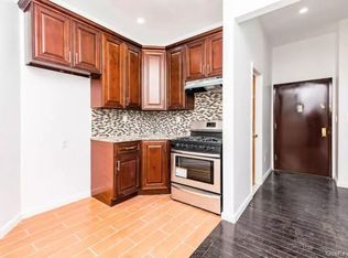 701 E 219th St APT 2R, Bronx, NY 10467