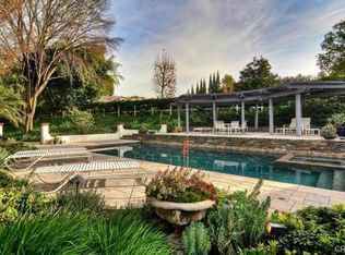 555 N Wildhorse Cir, Orange, CA 92869