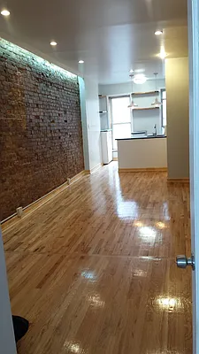 Rented by Gur Altberg, LREB | media 3