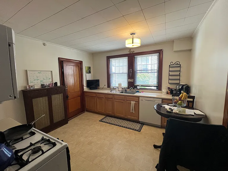 34 Bates Rd #A — Photo 6