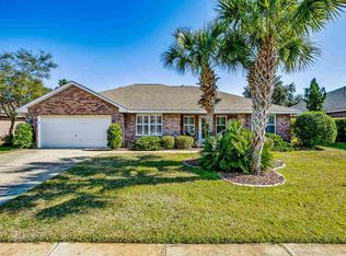 1592 Woodlawn Way, Gulf Breeze, FL 32563