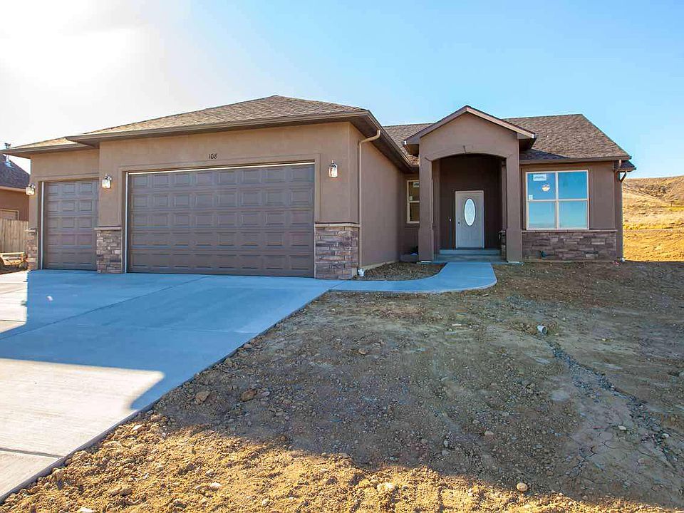 1st image of 108 Dry Creek Ct