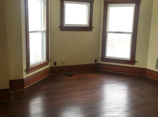 204 S Clayton St APT 2, Bloomington, IL 61701