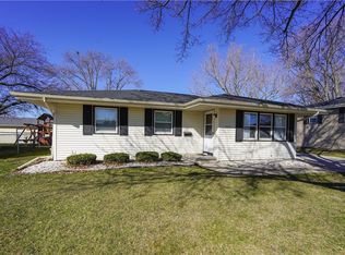 1211 E 13th St S, Newton, IA 50208