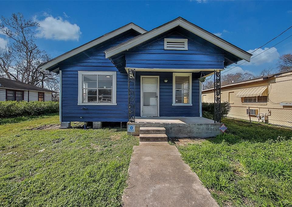 1st image of 6415 Lockwood Dr
