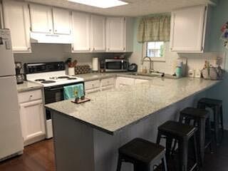 2nd image of 5175 Rittenhouse Sq N #23-75