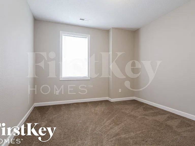 9778 Rhodes Ln — Photo 13