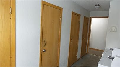 2nd image of 920 E 26th St APT 1