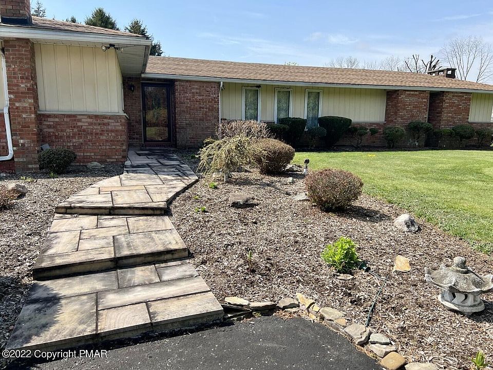 2307 Mahoning Dr E, Lehighton, PA 18235 | Zillow