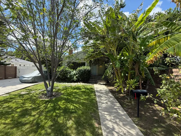 5311 Don Pio Dr, Woodland Hills, CA 91364