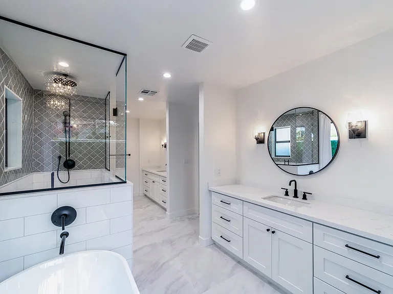 8672 N 64th Pl — Photo 20