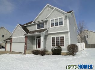 7007 E Park Rd NE, Cedar Rapids, IA 52402