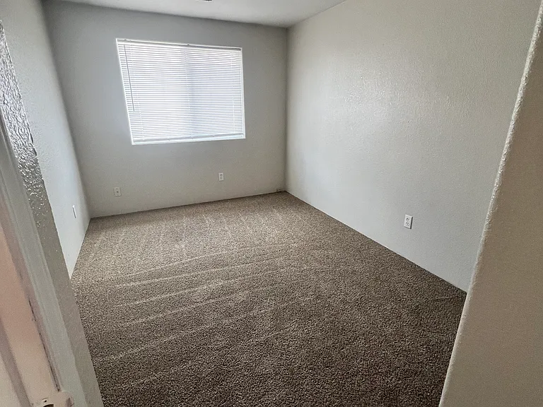 Mountain View Dr — Photo 7