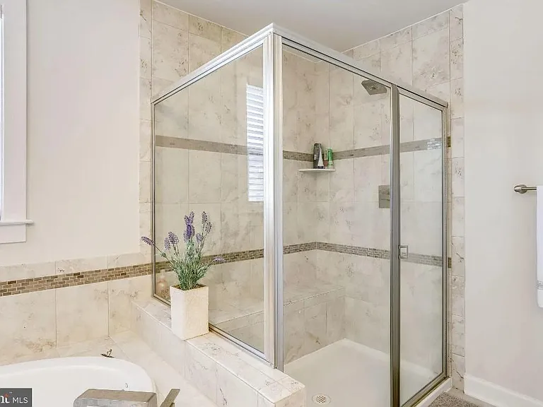 43394 Charitable St — Photo 34