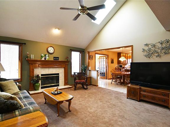 4th image of 8515 Leaver Ave NW