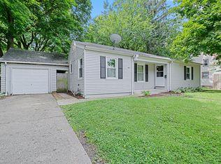 905 W Washington St, Champaign, IL 61821