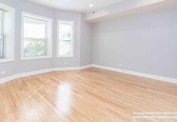 2nd image of 4516 N Magnolia Ave