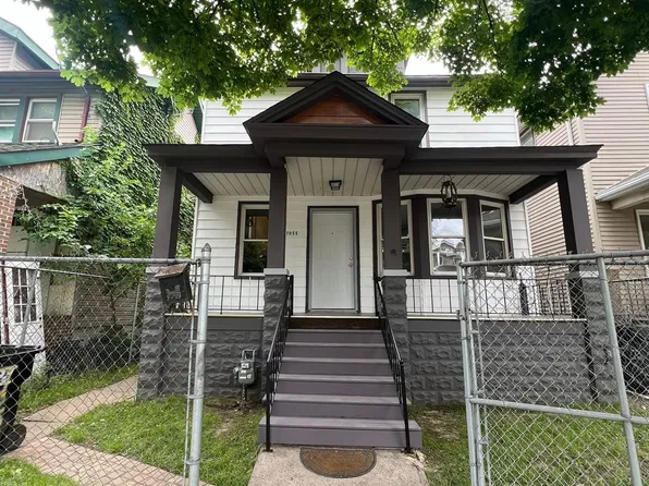 7055 Whittaker St, Detroit, MI 48209