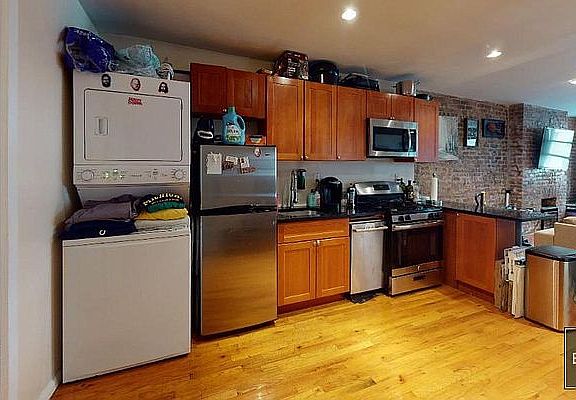 5th image of 518 9th Ave APT 3