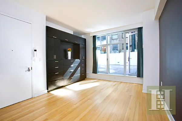 Rented by Halstead Real Estate | media 22