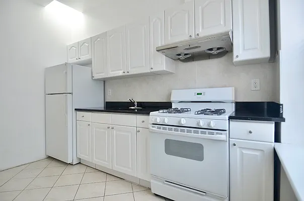 Rented by Compass | media 4