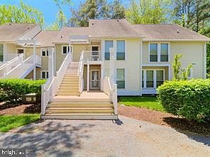 1st image of 33608 Center Ct #1905