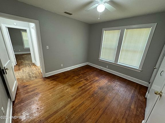 4th image of 761 HURON Street