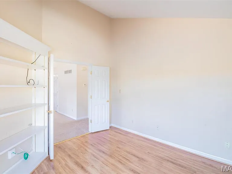 3309 Lower Lakes Estates Dr — Photo 9