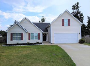 1814 Maxey Ln, Winder, GA 30680