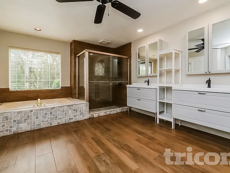 36 Redbay Ct W — Photo 9